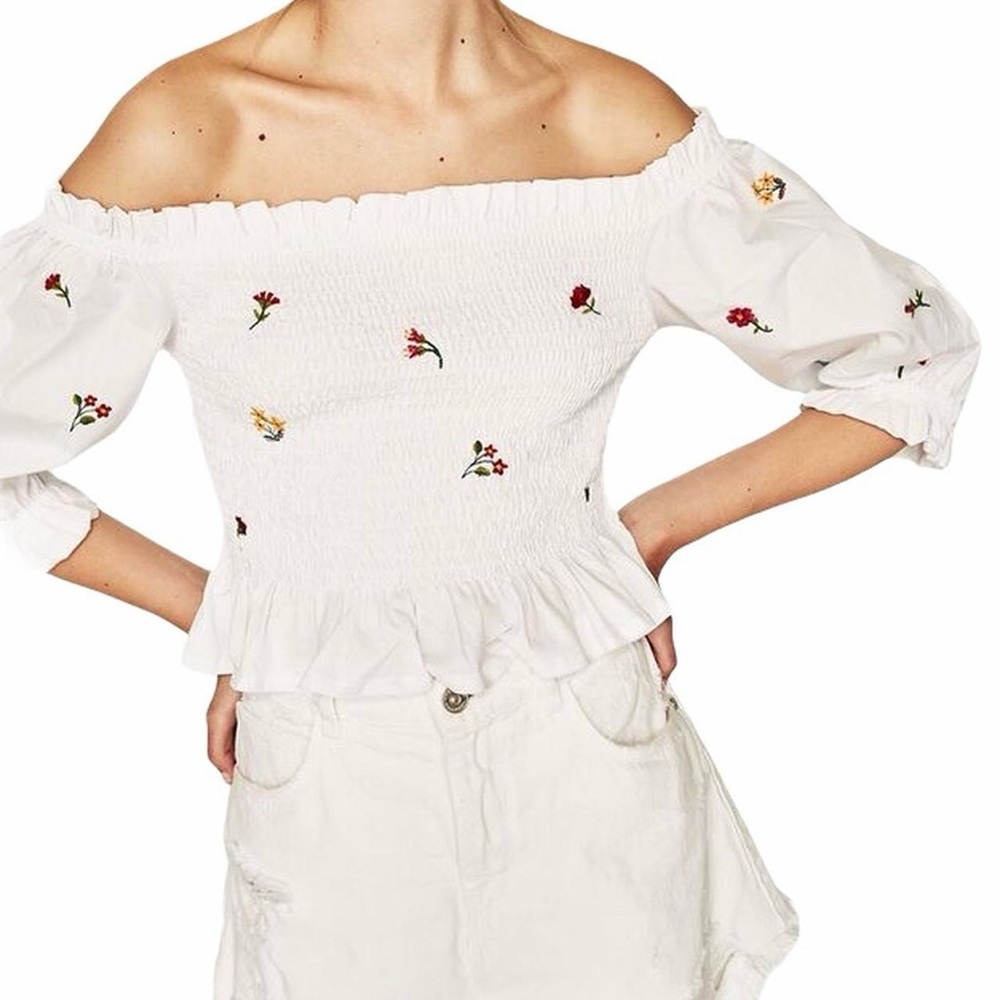 Zara Trafuluc Scrunched Off the Shoulder with Embroidered Flowers